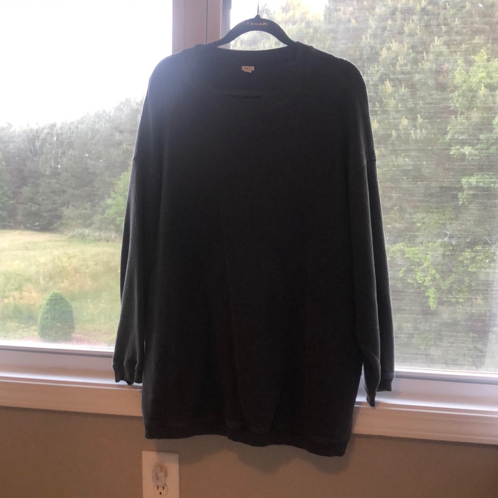 Aerie sweatshirt